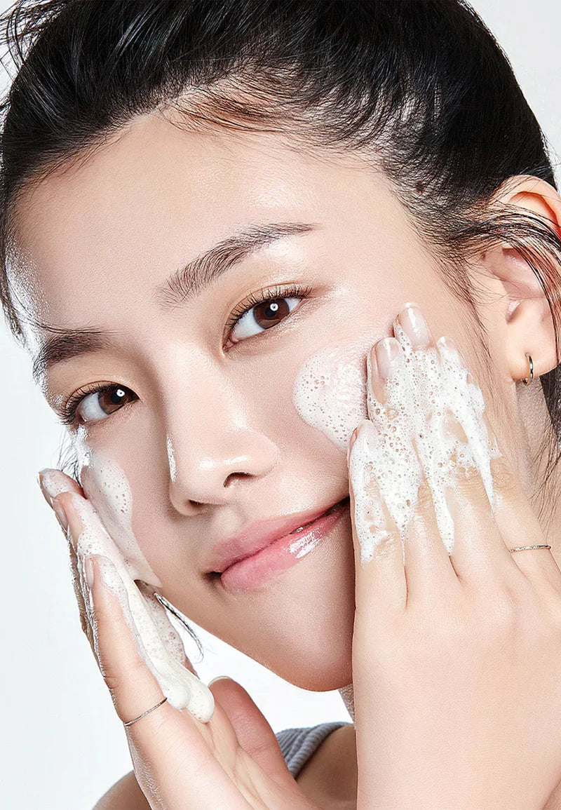 8 Hyaluronic Acid Moisturizing Gentle Gel Cleanser